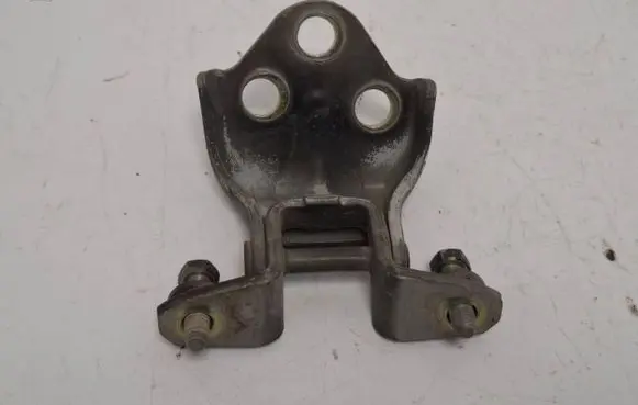 Volvo S40, V40 Front door lower hinge 