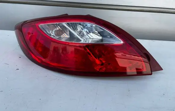 Mazda 2 Headlights/headlamps set 