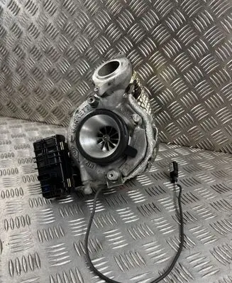 Audi A7 S7 4G Turbo 059145873DB