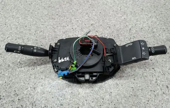Renault Megane II Wiper turn signal indicator stalk/switch 8200155865