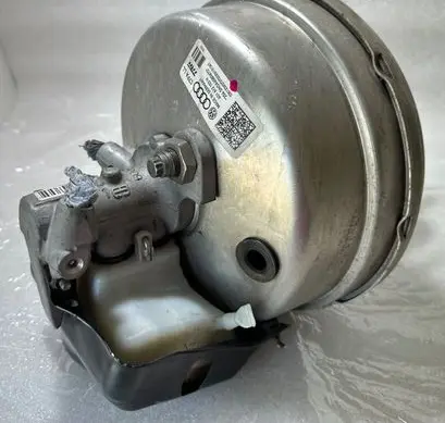 Audi A6 S6 C7 4G Brake booster 4G1612103H