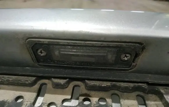 Volkswagen Golf V Number plate light