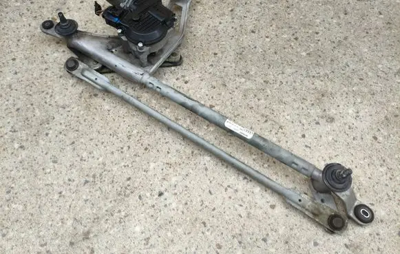 Audi Q5 SQ5 FY Front wiper linkage and motor 80B955023A A9391310 1312162039