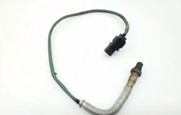 Mercedes-Benz C W204 Lambda probe sensor A0045428618