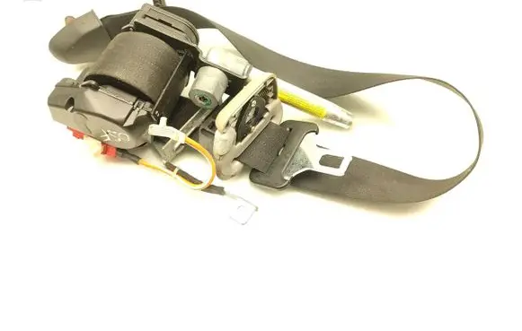 Mitsubishi Carisma Front seatbelt 570186099H 570321200