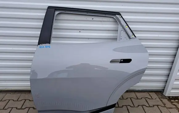 KIA EV6 Rear door 
