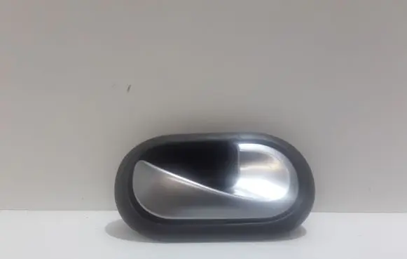 Renault Megane II Front door interior handle 8200028486