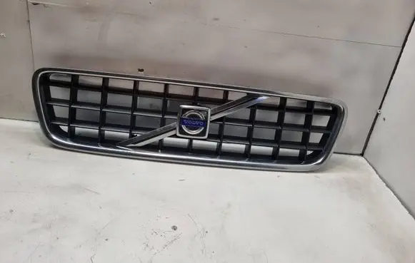 Volvo S60 Front bumper upper radiator grill 08693331