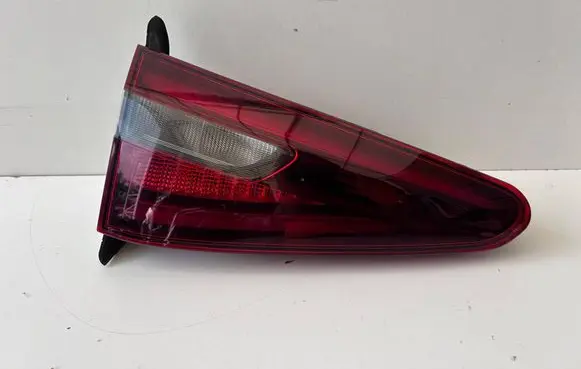 Alfa Romeo Stelvio Tailgate rear/tail lights 20805999