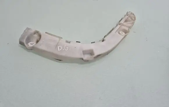 Mazda CX-7 Rear bumper mounting bracket EG21502H1
