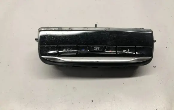 BMW 3 G20 G21 Interior fan control switch 9493012