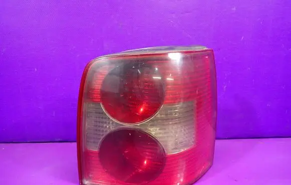 Volkswagen PASSAT B5.5 Rear/tail lights 3B9945096AA