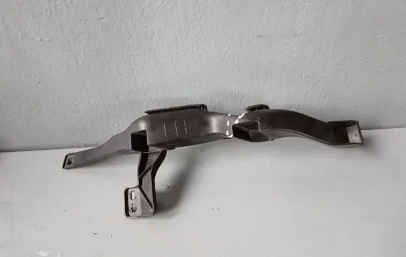 Opel Astra K Headlight/headlamp mounting bracket 13423699