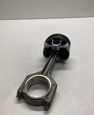 BMW M4 F82 F83 Piston with connecting rod 7846593 7846333 69807083