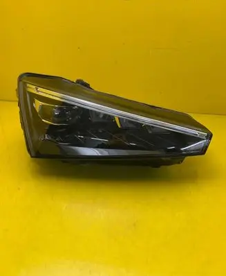 Skoda Scala Headlight/headlamp 657941016A