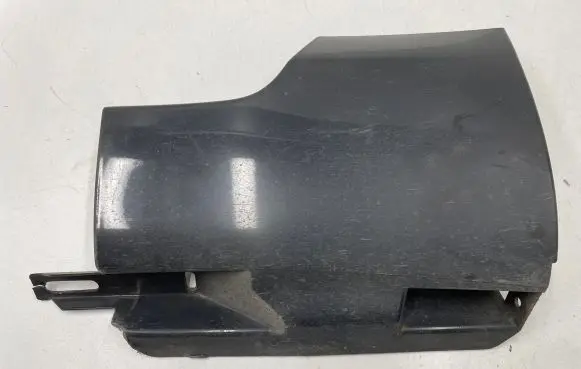 Volkswagen PASSAT B7 Side skirt rear trim 