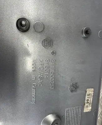 Mercedes-Benz E W211 Tailgate/trunk/boot lid 2117500237
