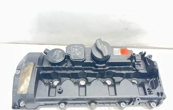 Mercedes-Benz C W204 Rocker cam cover A6460101130