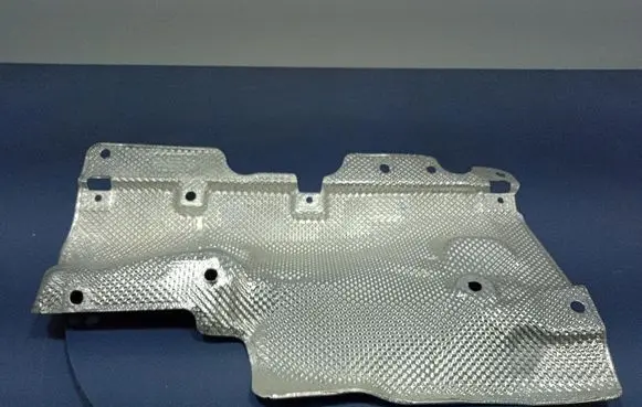 Audi Q7 4L Exhaust heat shield 4M0825691K