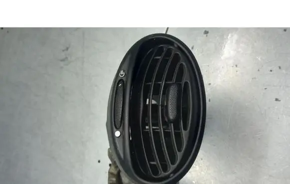 Ford Focus C-MAX Dashboard side air vent grill/cover trim