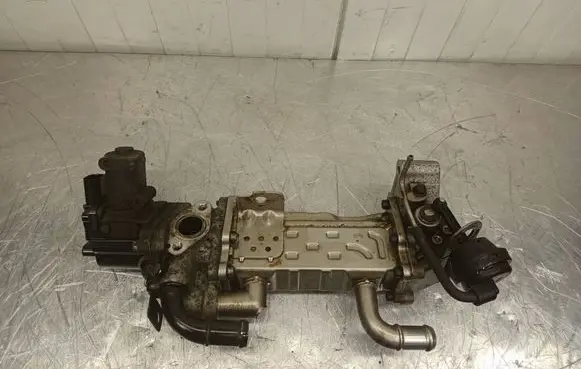 Hyundai ix35 EGR valve cooler 284162A850