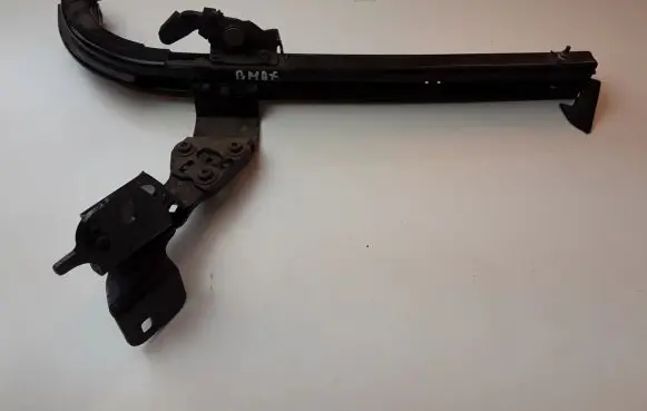 Ford B-MAX Sliding door middle roller runner AV11R260A26AE