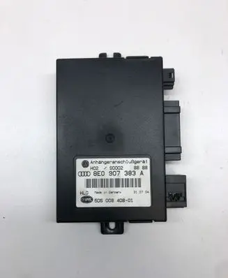 Volkswagen Touareg I Tow bar trailer control unit/module 8E0907383A 5DS00840801