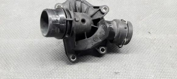 BMW X5 E53 Thermostat/thermostat housing 