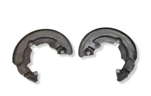 Volvo V40 Front brake disc dust cover plate 31317159