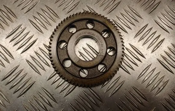 Volkswagen PASSAT B6 Crankshaft gear 03G105212A