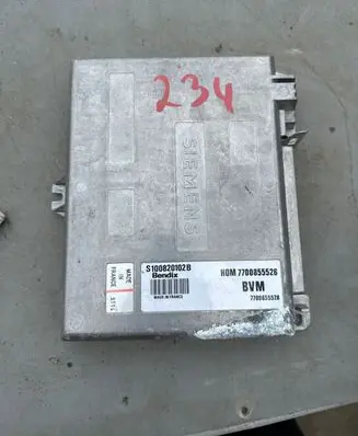 Renault Espace II Engine control unit/module 7700855528 7700855526