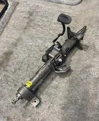 KIA Sportage Steering wheel axle