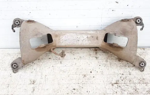 Peugeot 407 Rear subframe 