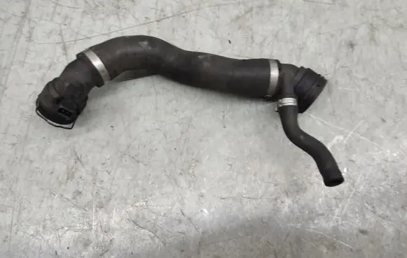 BMW X5 E70 Engine coolant pipe/hose 7576358