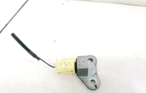Nissan Qashqai Airbag deployment crash/impact sensor