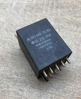 Mercedes-Benz Vito Viano W638 Other relay 0015402045 51219004
