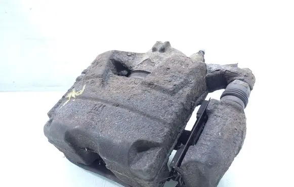 Chevrolet Orlando Front brake caliper