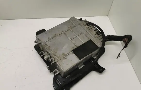 Volkswagen Sharan Engine control unit/module 1H0906373A
