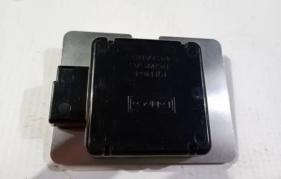 Ford Explorer V Aerial antenna amplifier FB5T19H464AB