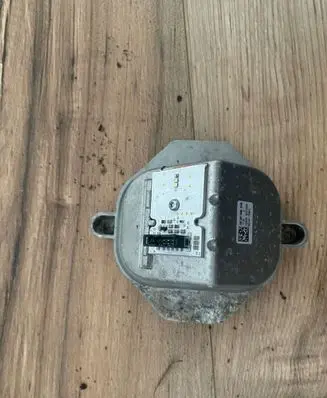 Audi Q3 8U Xenon control unit/module 10010010480