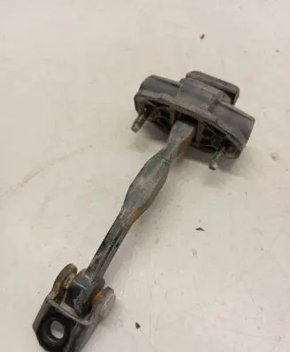 Ford Ranger Rear door check strap stopper