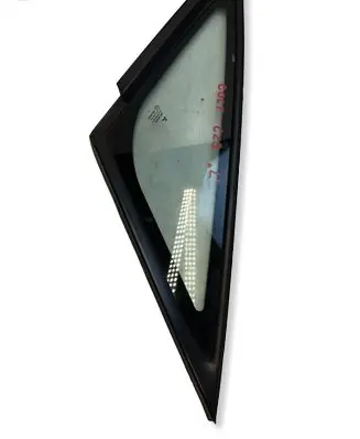 Mitsubishi Colt Rear side window 56544