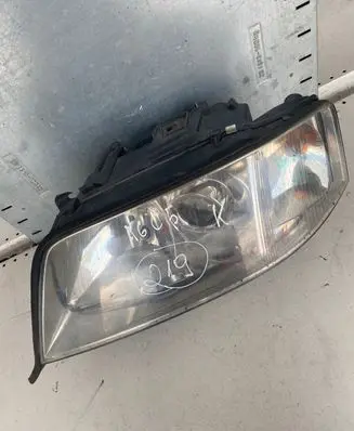 Audi A6 S6 C5 4B Headlight/headlamp
