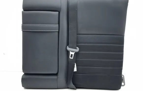 Lexus IS III XE30 Rear seat