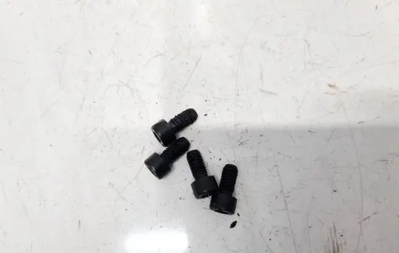 Volvo S70 V70 V70 XC Nuts/bolts 