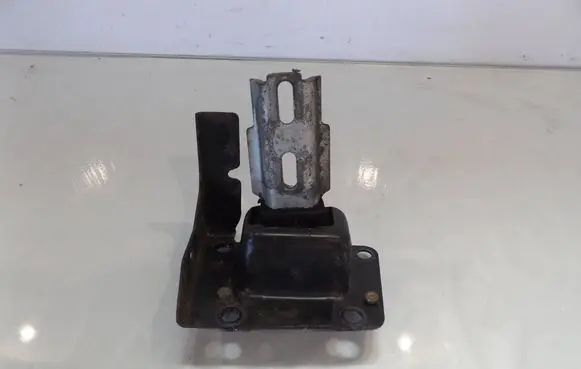 Citroen C3 Pluriel Gearbox mounting bracket