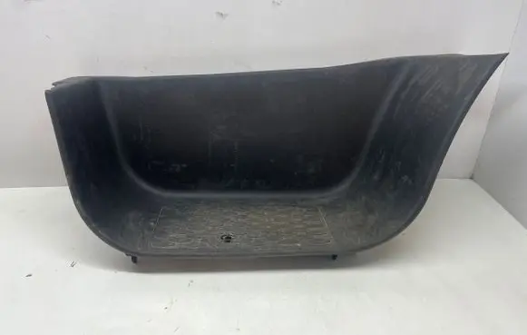 Iveco Daily 6th gen Front sill trim cover 5801869288 K5801872156