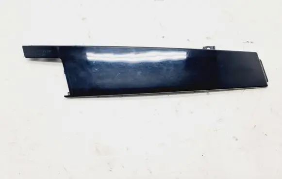 Mercedes-Benz A W176 Front door glass trim molding A1767220100