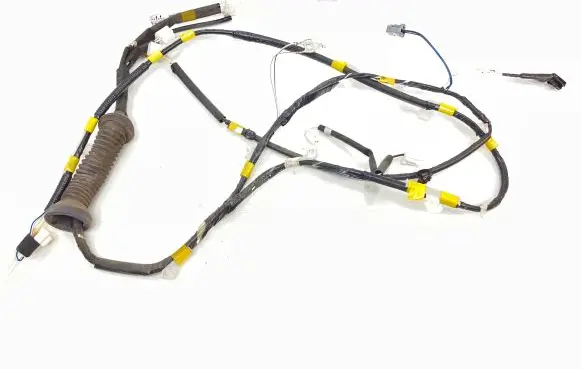 Toyota RAV 4 (XA30) Tailgate/trunk wiring harness 8218442231 070822