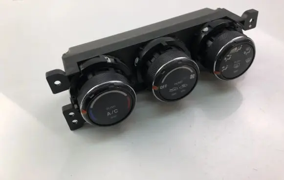 Suzuki Liana Interior fan control switch 3951059J10